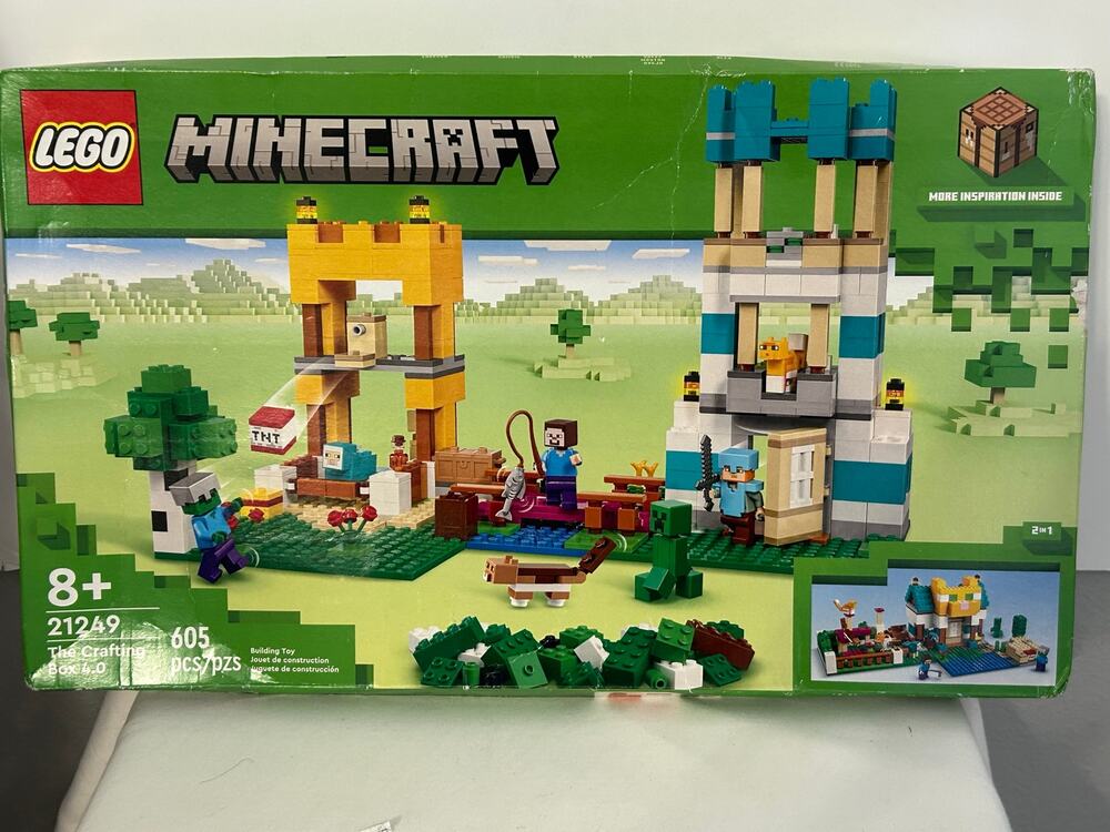 LEGO Minecraft 21249 The Crafting Box 4.0 605 Pieces New Sealed Box